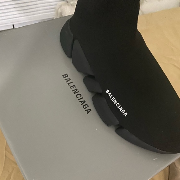 Balenciaga Speed 2.0 Black Sneakers - Picture 1 of 6